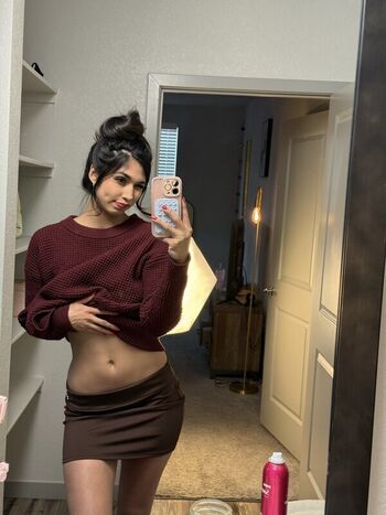 Reina Rae