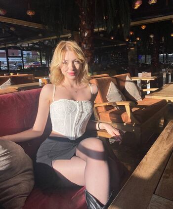 Full leaked Rellaria private photo
