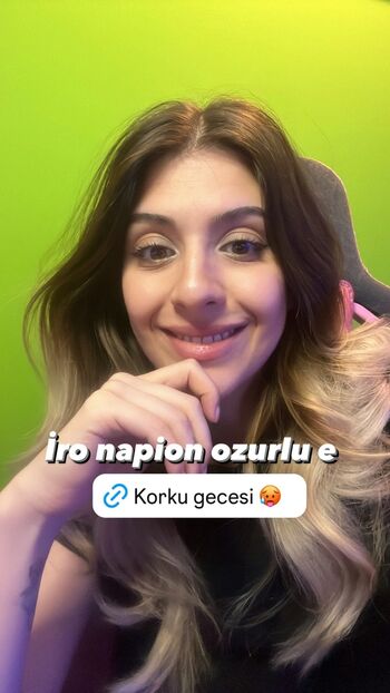 İrem Sakmar
