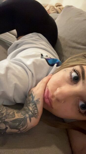 Full leaked Remmyluvskii private photo
