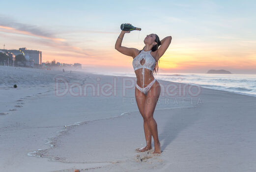 Full leaked Renata frisson page private photo