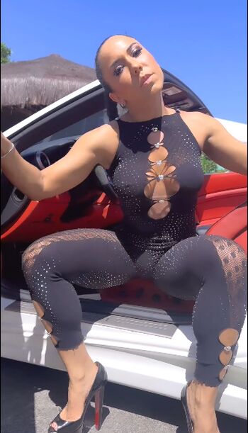 Full leaked Renata frisson page private photo