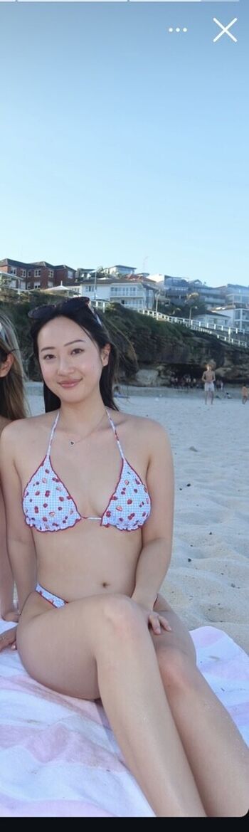 Full leaked Renee li private photo