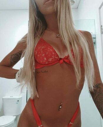 Full leaked Reneesavy private photo