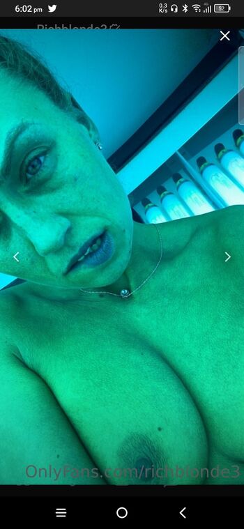 Full leaked Richblonde private photo