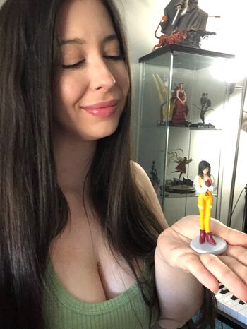 Full leaked Ridezeshoopuf private photo