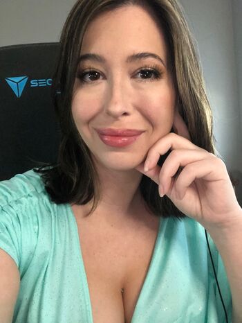 Full leaked Ridezeshoopuf private photo