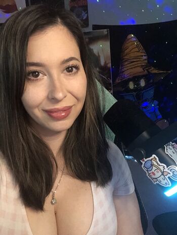 Full leaked Ridezeshoopuf private photo