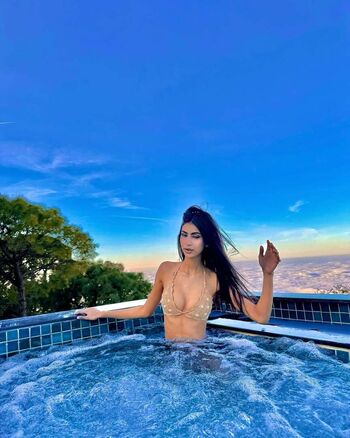 Full leaked Ridhi private photo