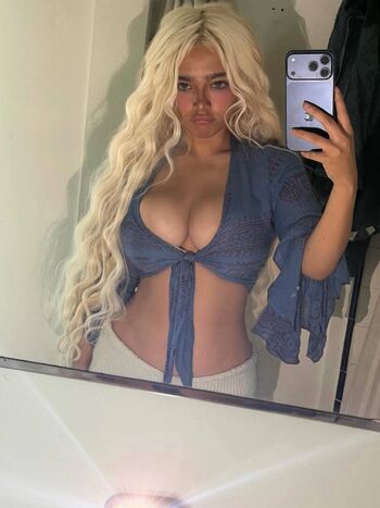 Full leaked Rileycohen private photo