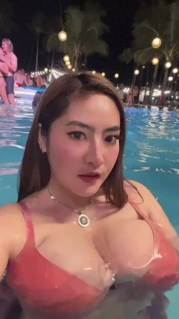 Full leaked Riska ariska private photo
