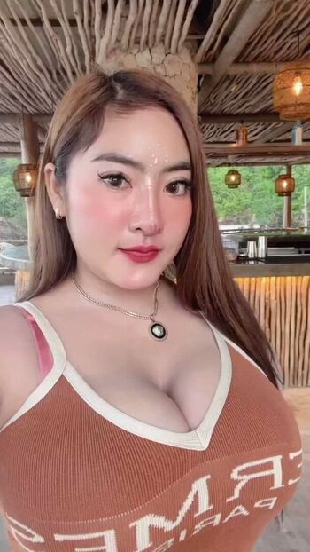 Full leaked Riska ariska private photo