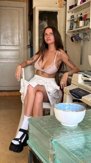 Rita Flores
