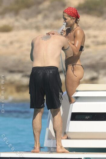 Full leaked Rita ora  page private photo