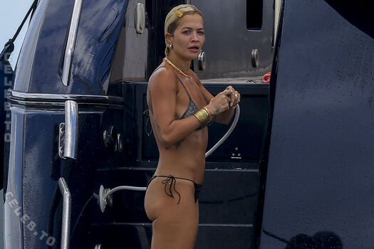 Full leaked Rita ora  page private photo