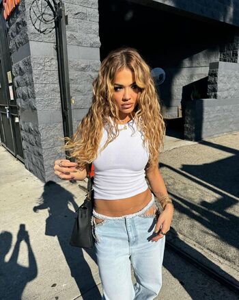 Full leaked Rita ora private photo