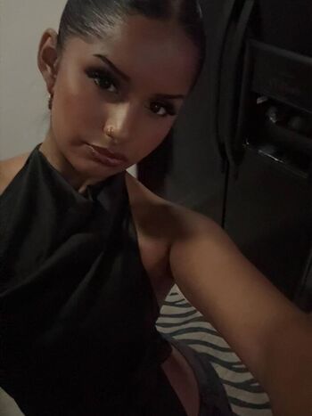 Full leaked Rithika page private photo