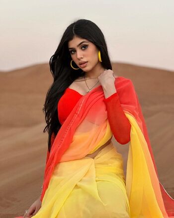 Full leaked Riva arora private photo