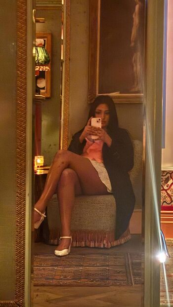 Full leaked Riya b private photo