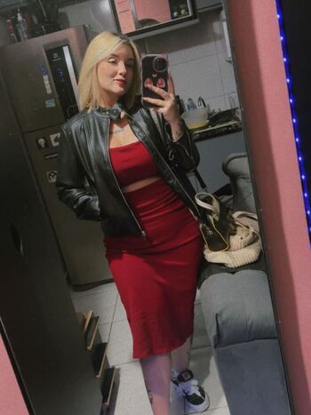 Full leaked Riyuuka private photo