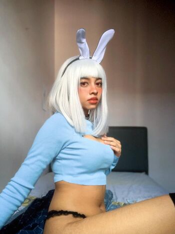 Full leaked Roachhasfeelingstoo private photo