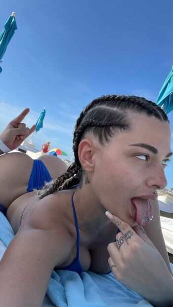 Full leaked Roberryc private photo