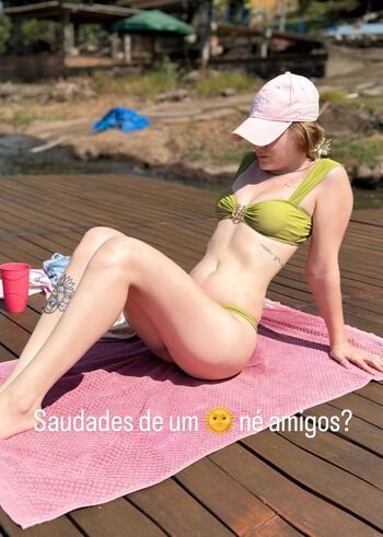 Full leaked Roberta pfaff private photo