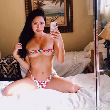 Full leaked Robin mae private photo