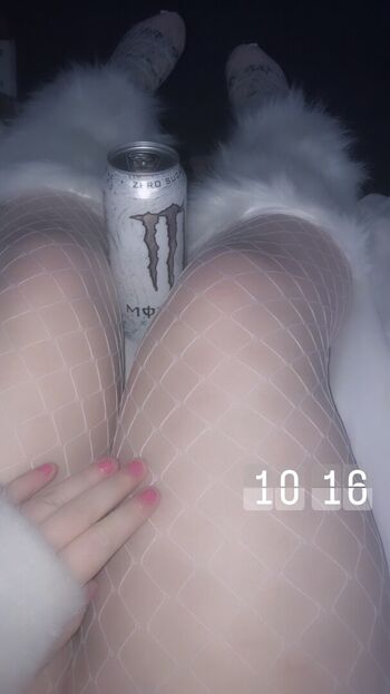 Full leaked Robyn  page private photo