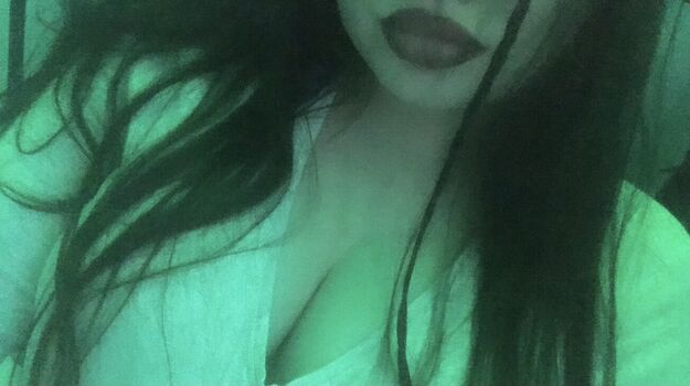 Full leaked Robyn  page private photo