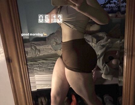 Full leaked Robyn  page private photo