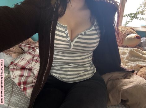 Full leaked Robyn  page private photo