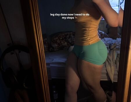 Full leaked Robyn  page private photo