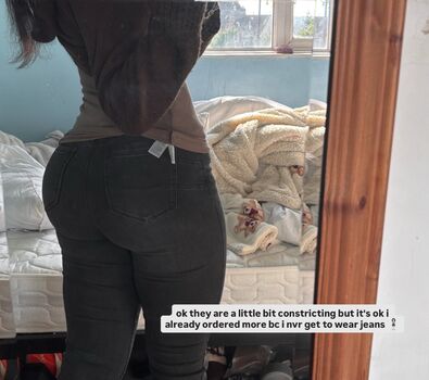 Full leaked Robyn  page private photo