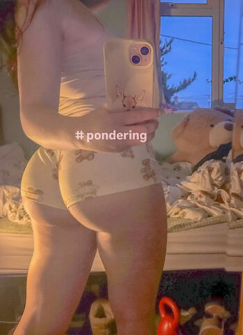 Full leaked Robyn private photo