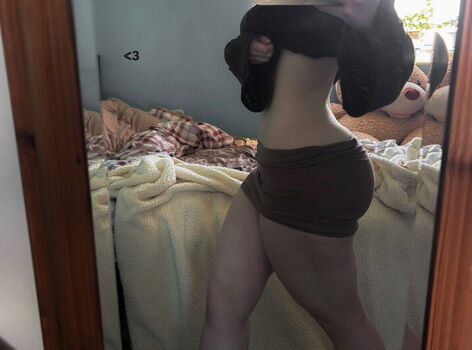 Full leaked Robyn private photo