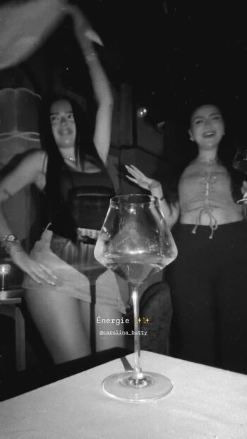 Full leaked Rojii ely private photo
