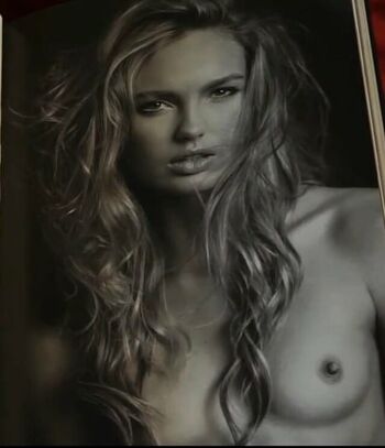 Full leaked Romee strijd private photo