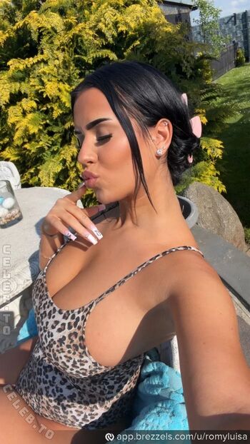 Full leaked Romyluisaa private photo