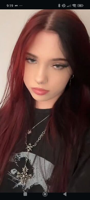 Full leaked Roniira private photo