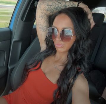 Full leaked Ronika eskins page private photo