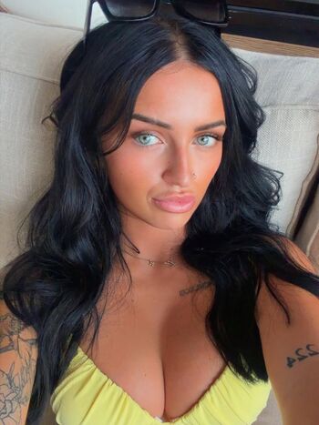 Full leaked Ronika eskins private photo