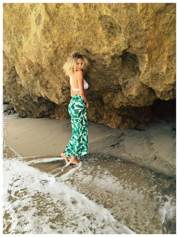 Full leaked Rose bertram private photo