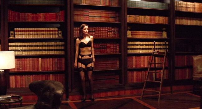 Full leaked Rose byrne private photo