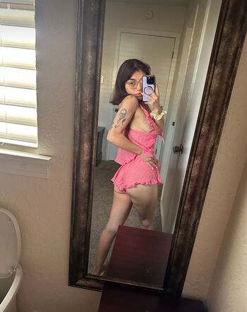 Full leaked Rose w page private photo