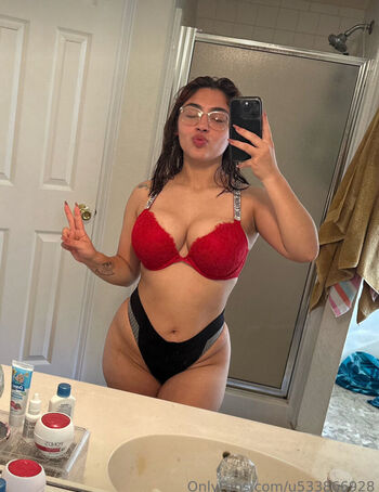 Full leaked Rose w private photo