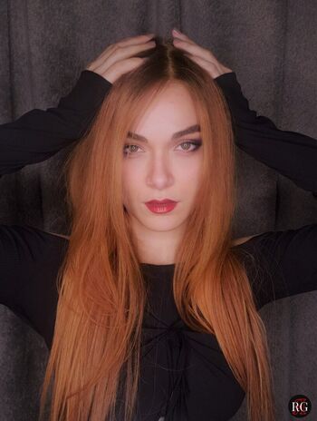 Full leaked Roseredgoddess private photo