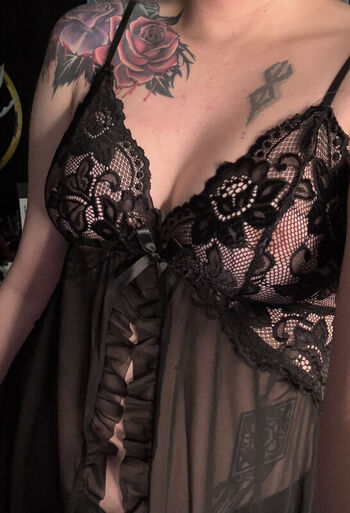 Full leaked Rosewaltz private photo