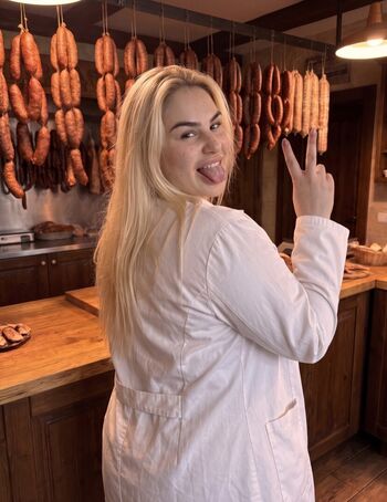 Full leaked Rosiccaa page private photo
