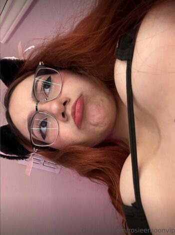 Full leaked Rosiee private photo